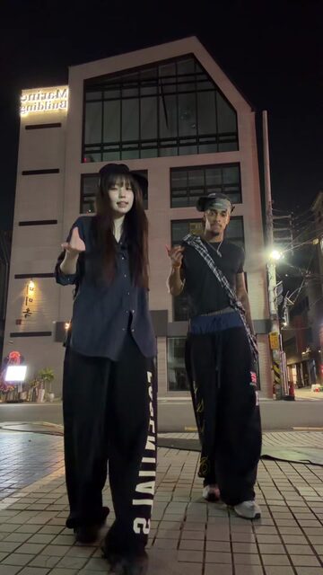 Cover of @binibeen_'s come back and back duo TikTok, 28 Sep 2026